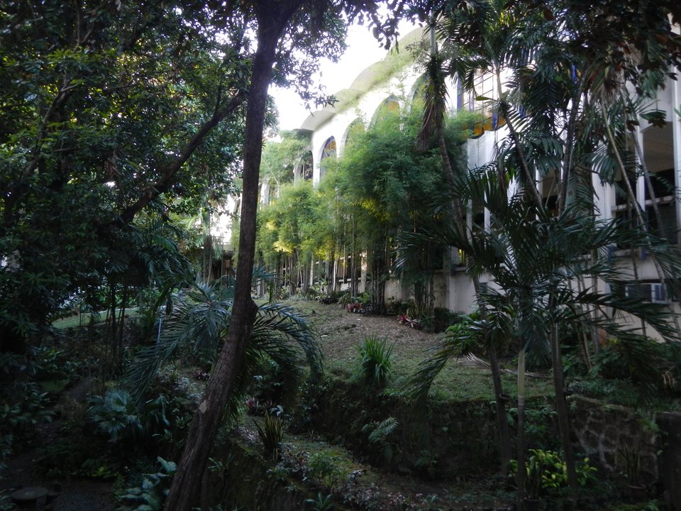 Biography|Adolfo Nicolás — Six Years Directing the Institute on Loyola Heights