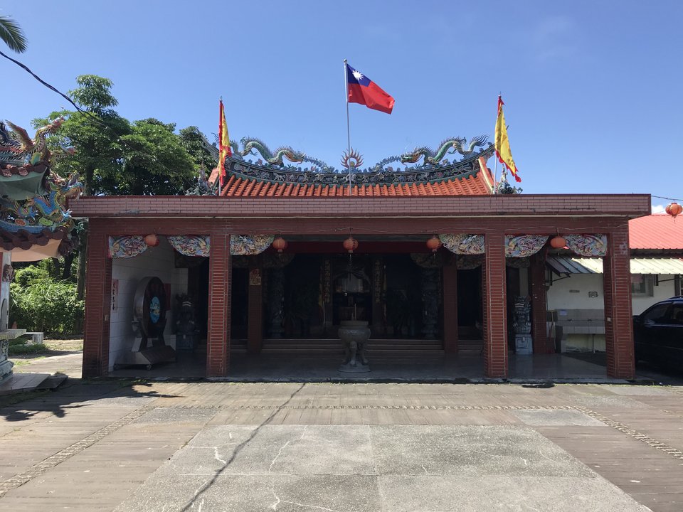 Military History | 壯圍仁愛新村漁師廟 — The Stone Raised on the Anniversary