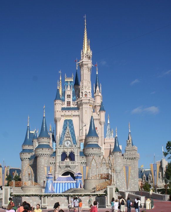 Biography|Josh D'Amaro — Named President of Walt Disney World in 2019