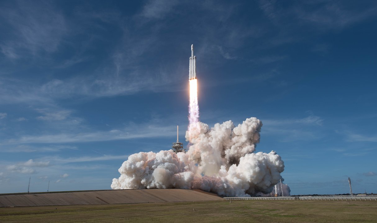 https://metablox-co-production-bucket.s3.amazonaws.com/28.608/-80.6041/a1d7023ee6a4a6b6009395e2e32b66d531837362.jpg