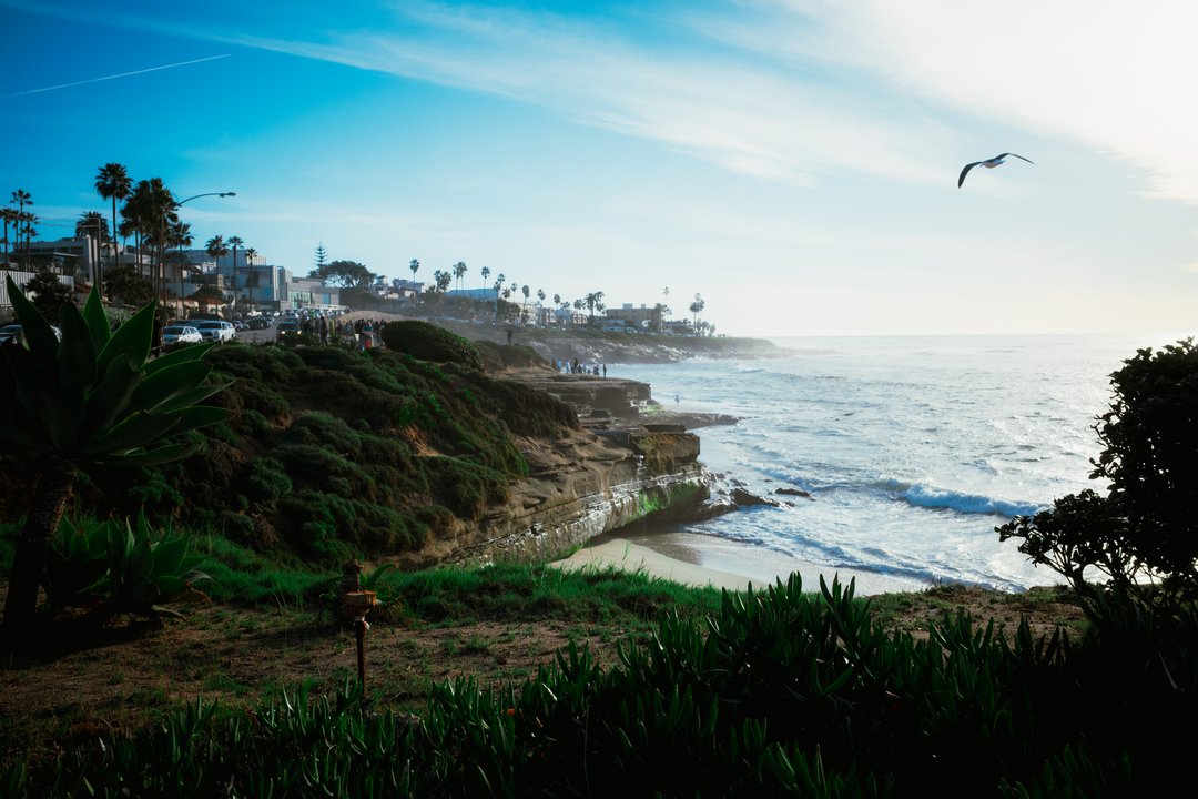 Technology History | Qualcomm — The Den in La Jolla, Then the Room Over the Dry Cleaner