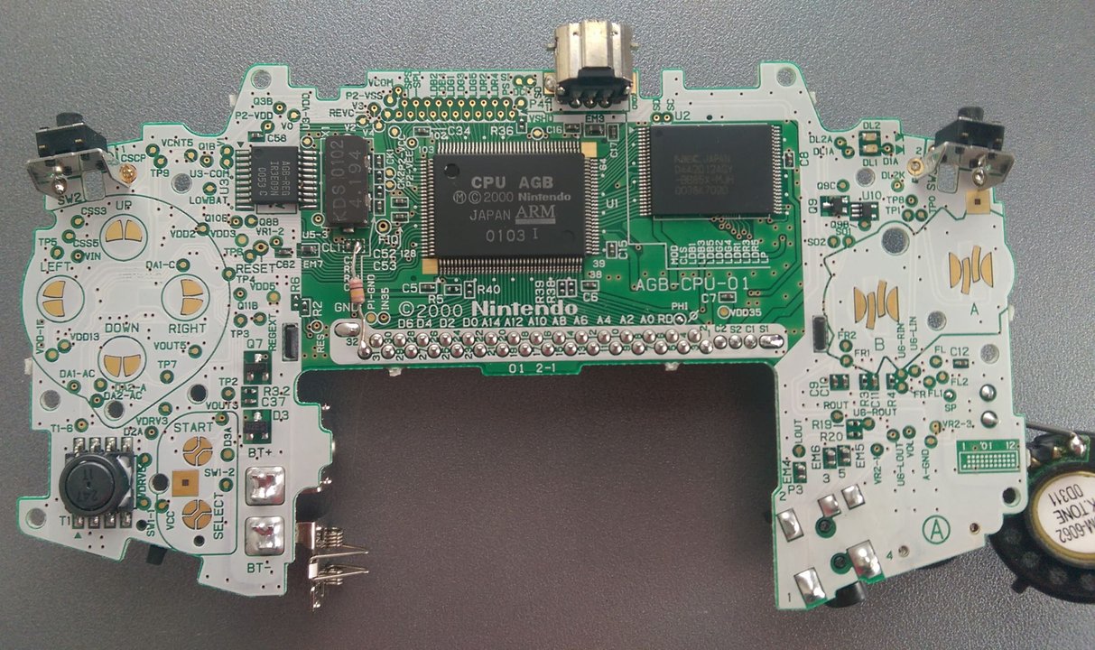 Semiconductor History | Nintendo Kamitoba — CPU AGB Brings 32-Bit ARM to the Game Boy — photo 2