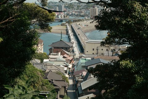 BOCCHI THE ROCK! | Enoshima —…
