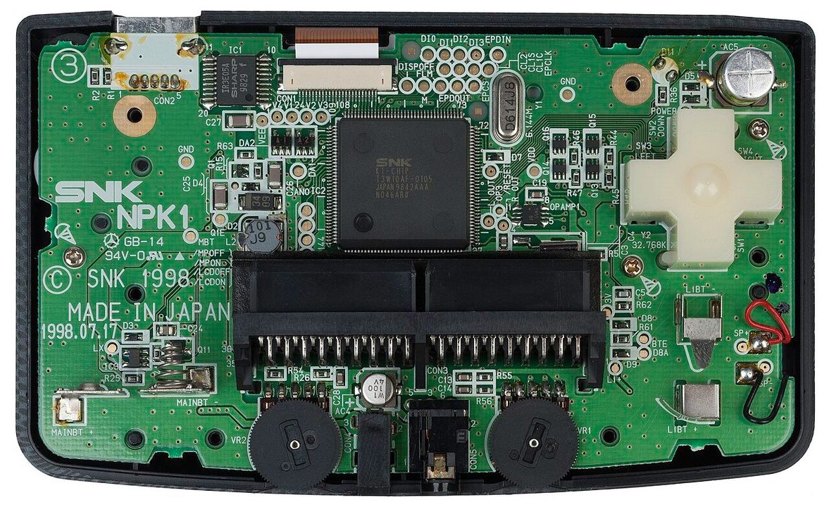 Semiconductor History | Makuhari Messe — Toshiba’s TLCS-900/H Enters a Crowded Pocket War