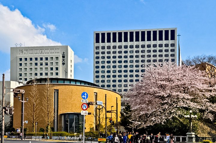 Biography | Adolfo Nicolás — Ordained After Theology on the Yotsuya Campus