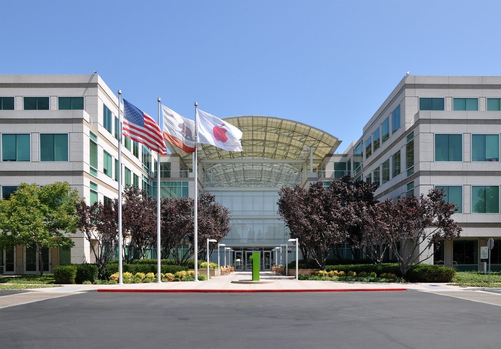 Biography | Tim Cook — The Day the Board Named Him Apple's CEO