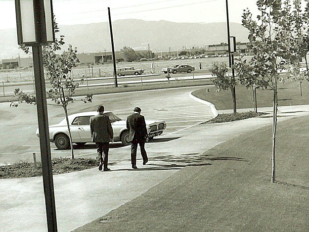 Biography | Gordon Moore — The President Who Ran Intel From a Cubicle in This Building — photo 2
