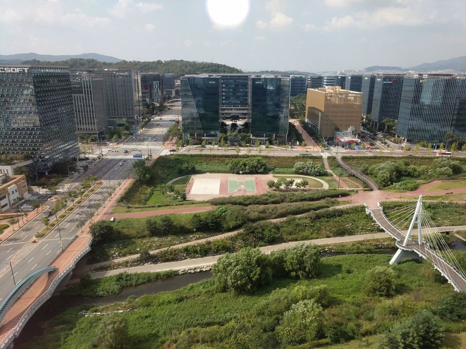 Start-Up | Pangyo Techno Valley — The Real Campus the Drama Borrowed