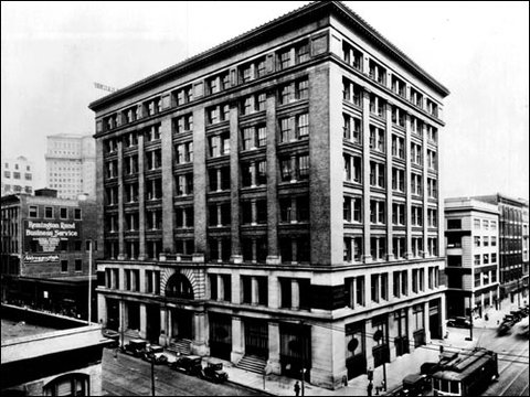 Finance History|424 Montgomer…