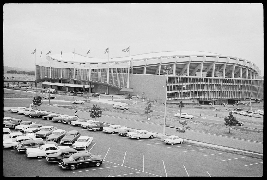 NFL History | RFK Stadium Site, Washington — The Replacement Season and the Road to Court