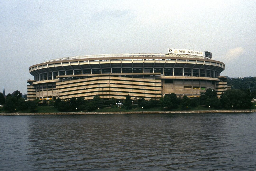 NFL History | Three Rivers Stadium, Pittsburgh — An Exact Marker for an Unsettled Play