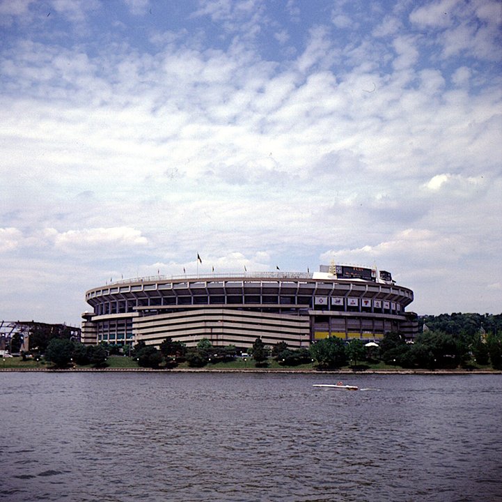 NFL History | Three Rivers Stadium, Pittsburgh — An Exact Marker for an Unsettled Play — photo 2