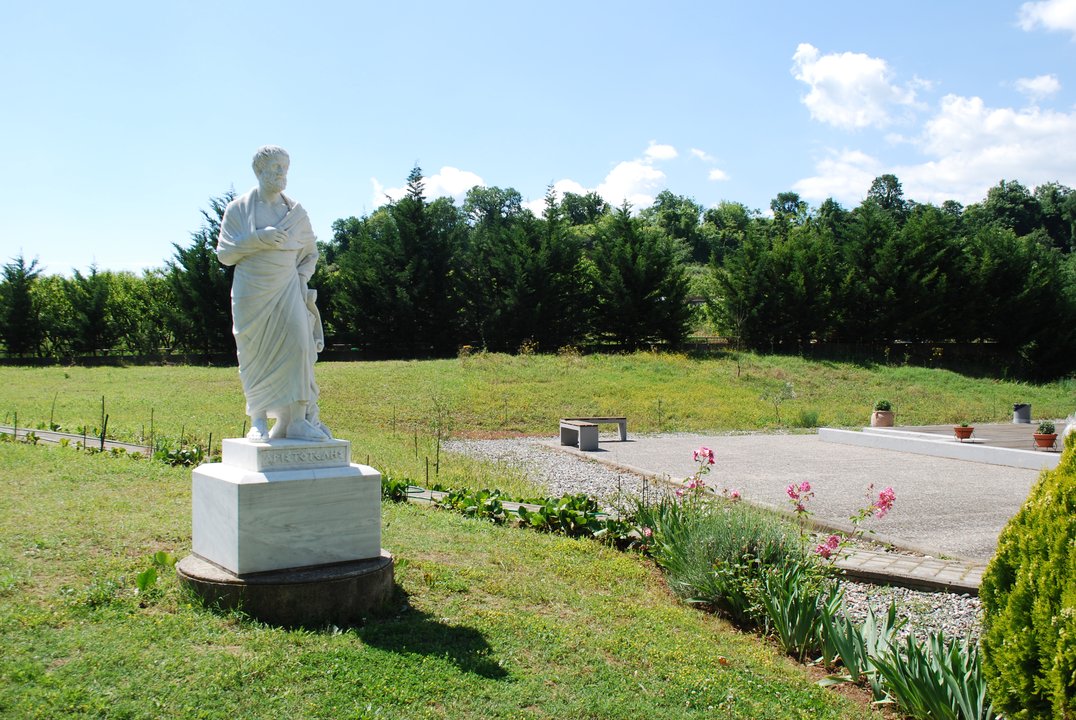 Biography|Aristotle — The Nymphaeum Where He Taught Alexander