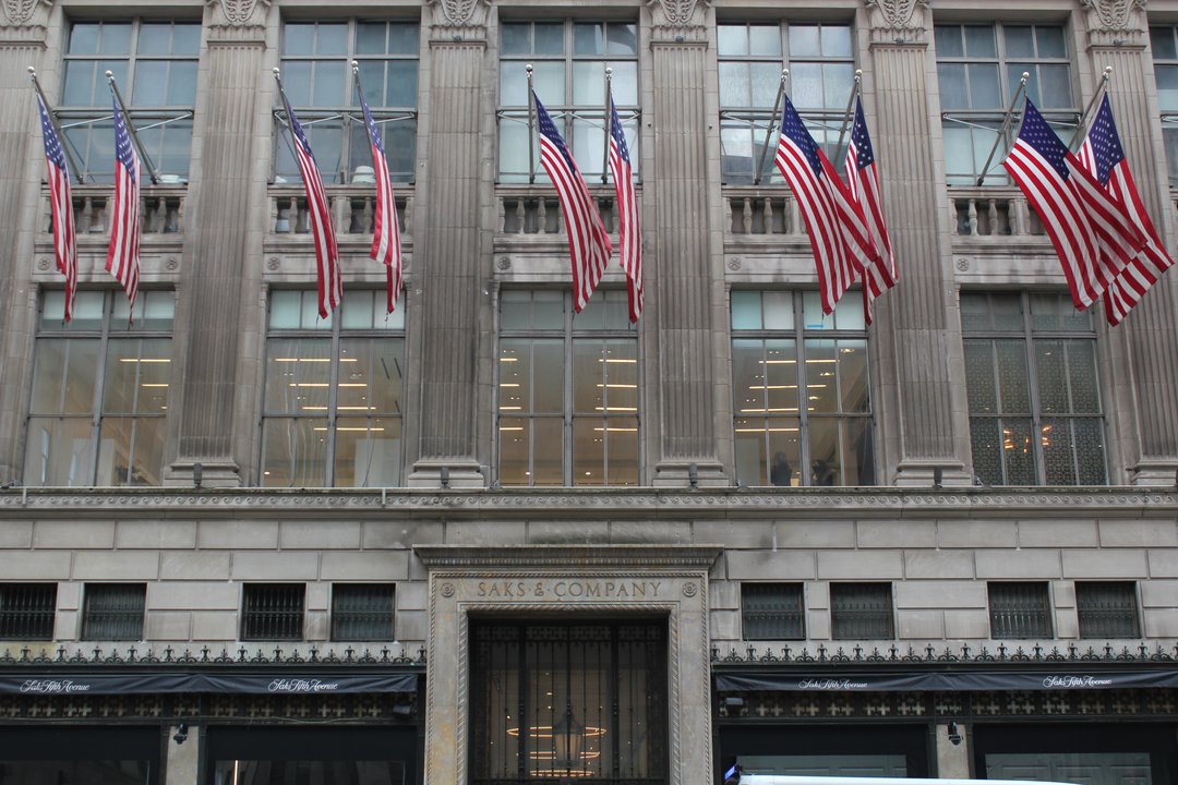 Consumer History | Estée Lauder — The First Order at 611 Fifth Avenue