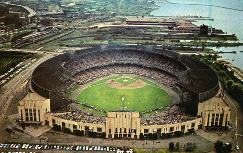 NFL History | Cleveland Municipal Stadium — The League That Was Left Out of the Record Book — photo 2