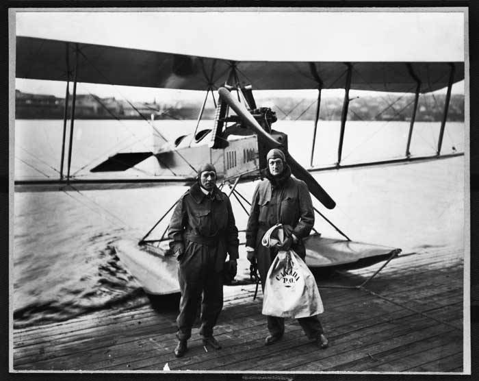 Industry History | United Airlines — The Airmail Field That Became a Campus
