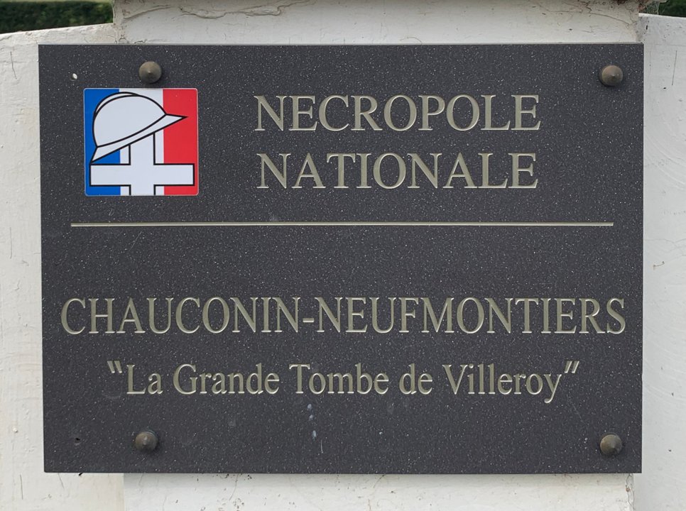 Military History | La Grande Tombe de Villeroy — The Grave Left in the Field — photo 2
