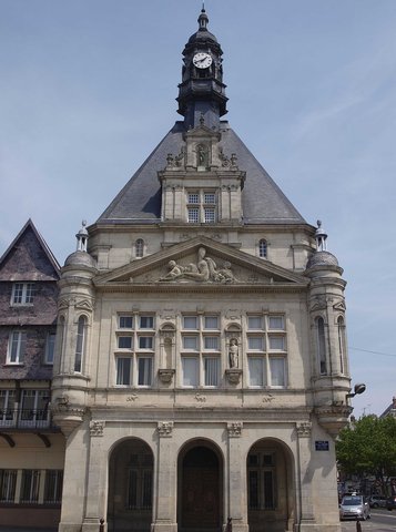 Military History | Hôtel de v…