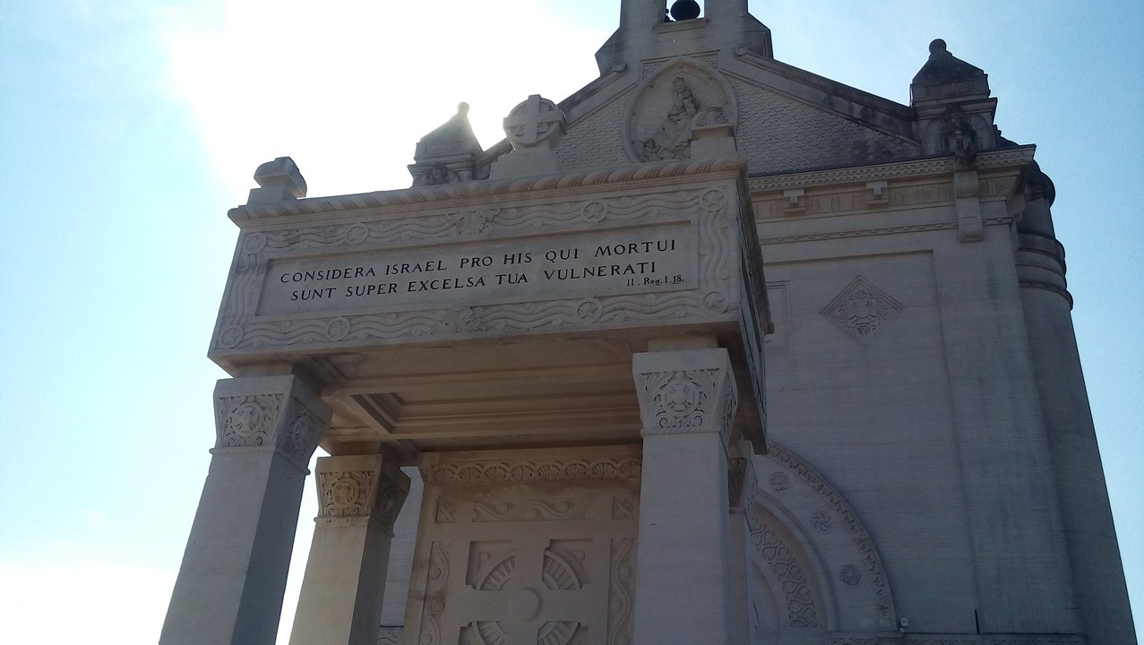 Military History | Basilique Notre-Dame-de-Lorette — Six Windows Sent From England — photo 2