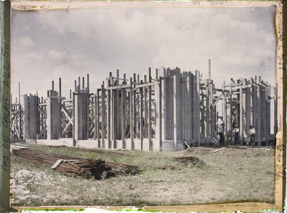 Military History | Basilique Notre-Dame-de-Lorette — Six Windows Sent From England — photo 4