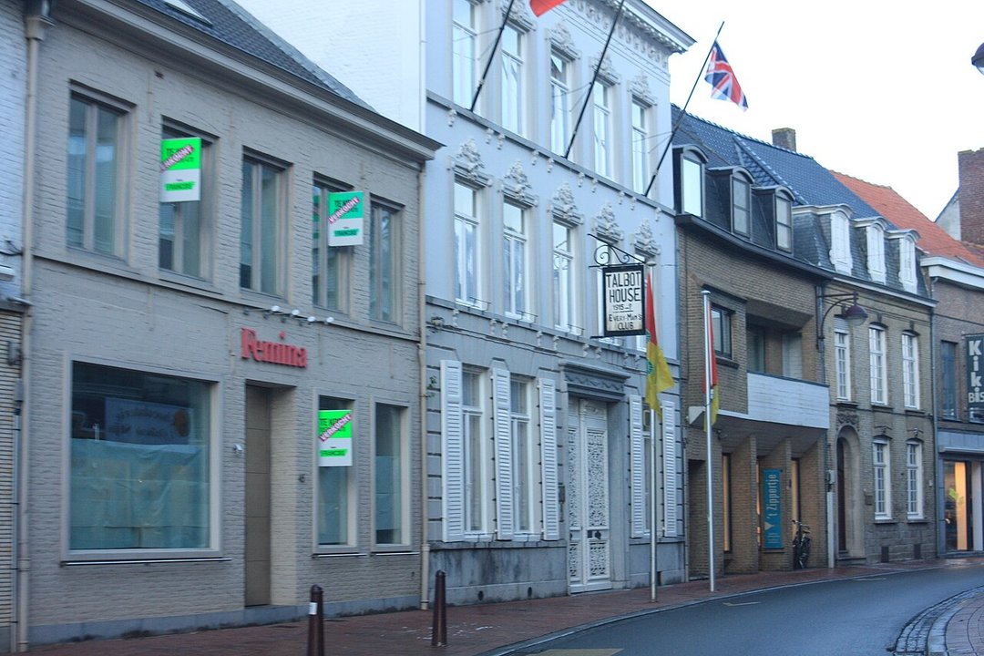 Military History | Talbot House, Poperinge — The Club That Left Rank at the Door — photo 3