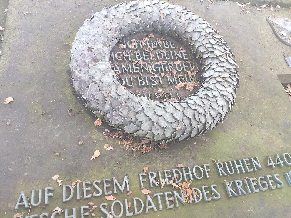 Military History | Deutscher Soldatenfriedhof Langemark — The Cemetery the Students Paid For — photo 2