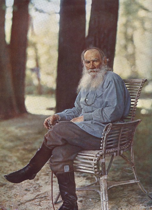 Biography | Leo Tolstoy — He Died at 6:05 in the Stationmaster's House