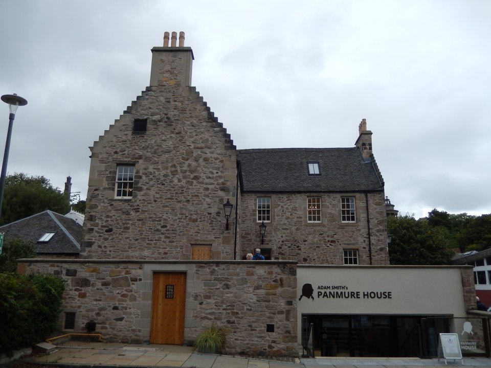 Biography|Adam Smith — He Died in This Canongate Townhouse