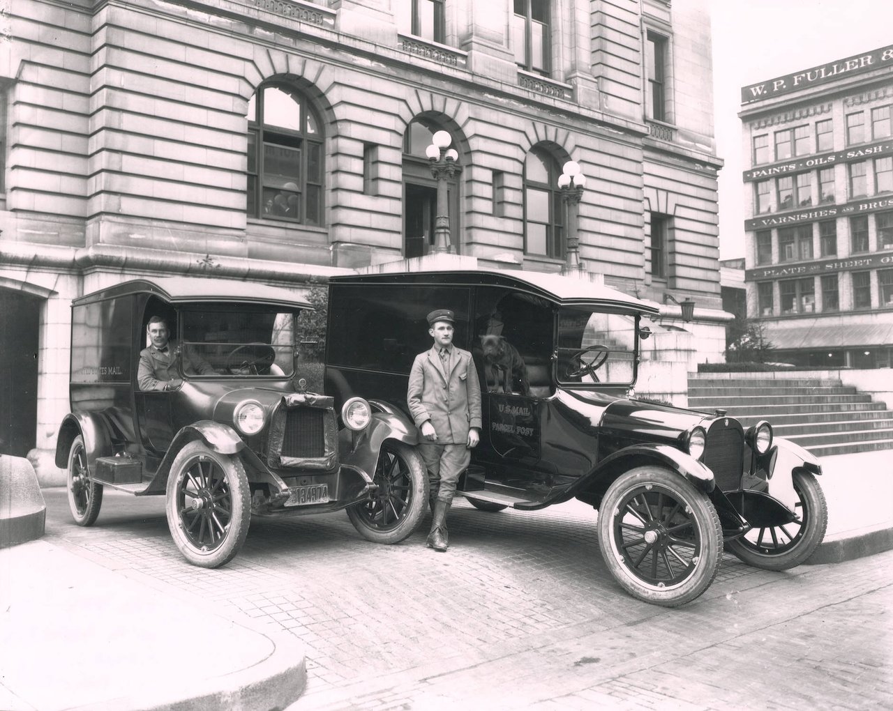 https://metablox-co-production-bucket.s3.amazonaws.com/crawler/38.8977/-77.0091/Smithsonian_National_Postal_Museum,_Washington,_D._1771769564.864903.jpg